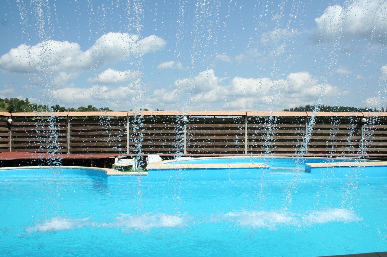 Chagari Hotel Slavsko Exterior foto